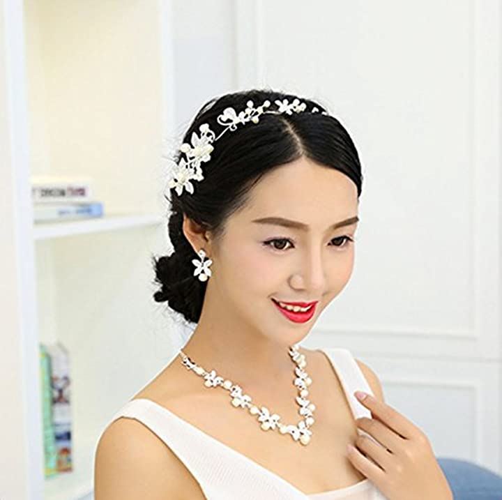 ティアラ ヘッドドレス ヘアコーム 髪飾り 花 プルメリア パール